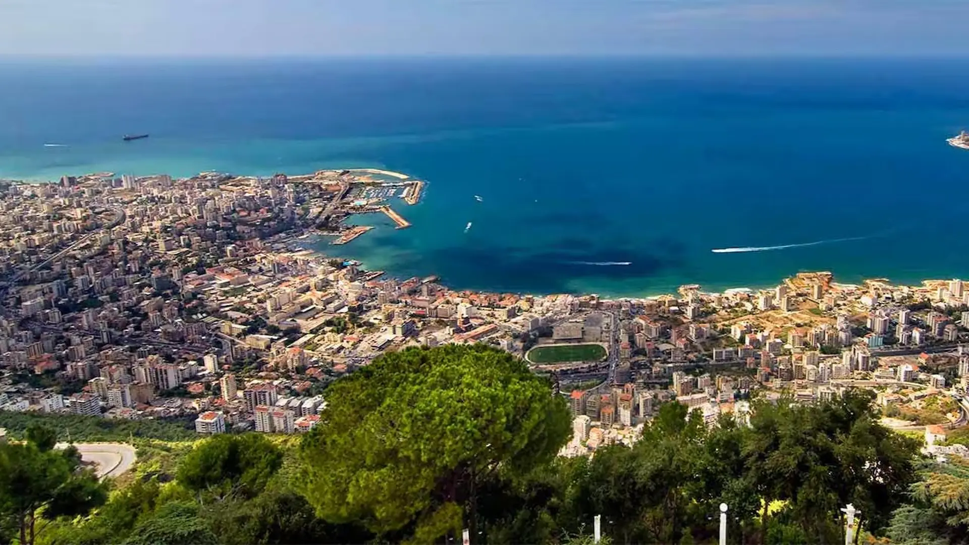 شركات شحن من الامارات الى لبنان